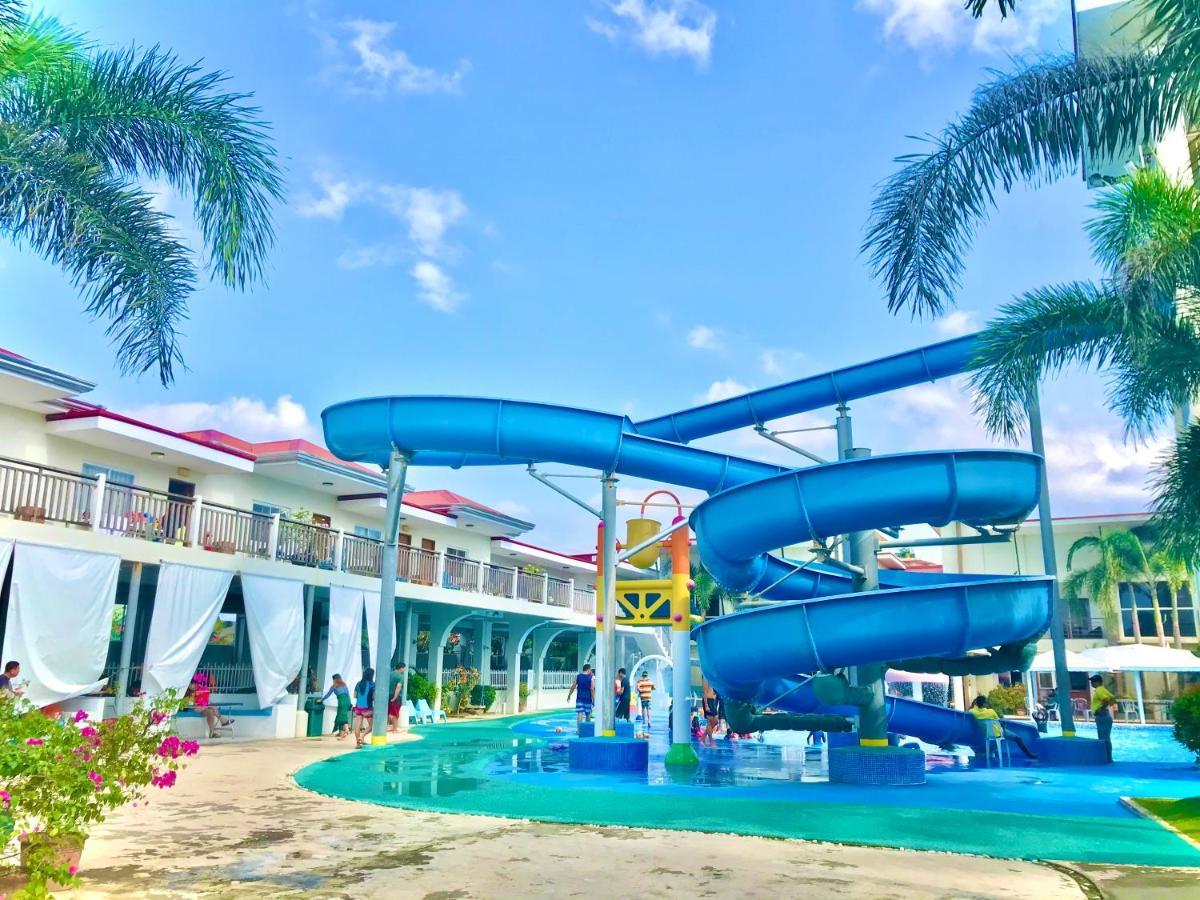 Cml Beach Resort & Waterpark Lemery Kültér fotó