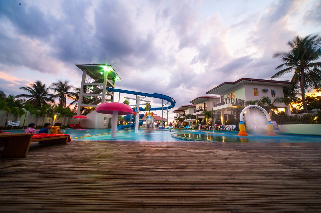 Cml Beach Resort & Waterpark Lemery Kültér fotó