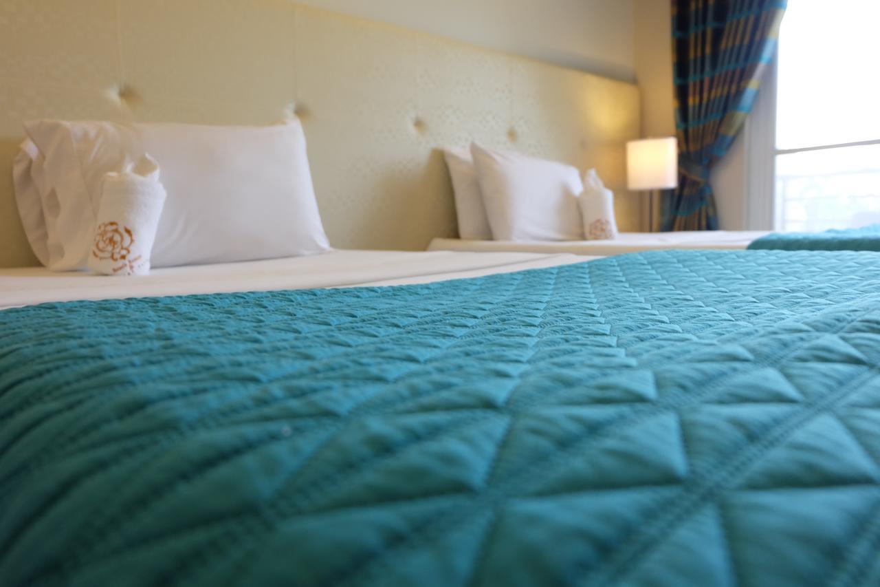 Cml Beach Resort & Waterpark Lemery Kültér fotó